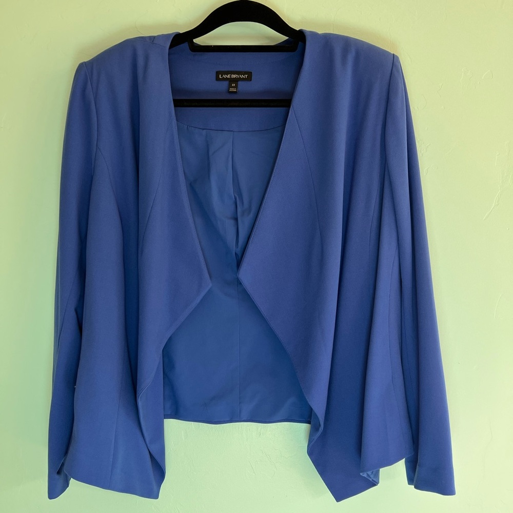 Blue blazer very stylish 22W